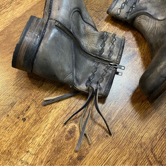 Bed Stu Craven Fringe Gray Leather Bootie Size 10 - Picture 7 of 11